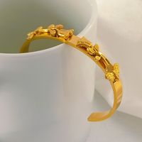 Wholesale Elegant Rose Titanium Steel 18k Gold Plated Cuff Bracelets main image 4