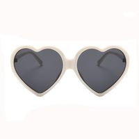 New Korean Fashion Wild Sunglasses Cute Sunglasses Peach Heart Love Glasses Tide Wholesale Nihaojewelry sku image 12