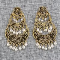 Wholesale Jewelry 1 Pair Ethnic Style Pearl Flower Alloy Chandelier Earrings main image 2