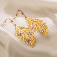 1 Piece Exaggerated Leaves Flower Inlay Stainless Steel Acrylic Rhinestones Gold Plated Drop Earrings main image 5