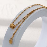 Großhandel Einfacher Stil Geometrisch Rostfreier Stahl 18 Karat Vergoldet Halskette Mit Anhänger main image 4