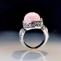 Vintage Inlaid Round Pink Crystal Hibiscus Stone Ring main image 5