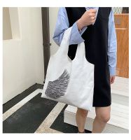 Women's Fashion Portrait Butterfly Canvas Shopping Bags main image 2