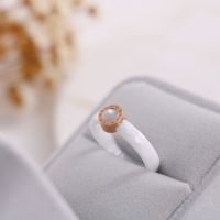 Wholesale Simple Style Round Titanium Steel Ceramics Shell Rings sku image 1