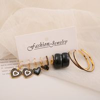 Wholesale Jewelry 1 Set Artistic Round Heart Shape Arylic Alloy Earrings main image 2