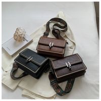 Women's Pu Leather Solid Color Fashion Square Lock Clasp Crossbody Bag main image 1