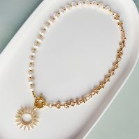 Simple Style Sun Copper Plating Inlay Rhinestones Freshwater Pearl Women's Pendant Necklace sku image 1