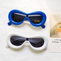 Fashion Solid Color Pc Resin Special-shaped Mirror Full Frame Women's Sunglasses main image 2
