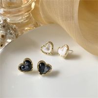 1 Pair Simple Style Heart Shape Alloy Plating Women's Earrings main image 1