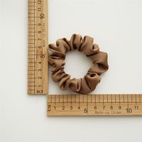 Simple Style Solid Color Satin Handmade Hair Tie main image 5