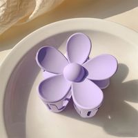 Simple Style Flower Plastic Resin Printing Hair Claws 1 Piece sku image 1