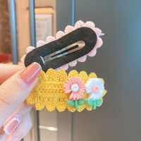 Simple Style Flower Cloth Hair Clip 1 Piece main image 2