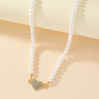 1 Piece Baroque Style Heart Shape Butterfly Alloy Freshwater Pearl Plating Inlay Rhinestones Pendant Necklace main image 4