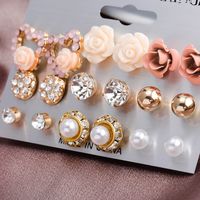 1 Set Fashion Heart Shape Rose Alloy Plating Artificial Pearls Rhinestones Gold Plated Women's Ear Studs main image 3