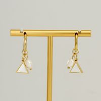 1 Pair Fashion Triangle Stainless Steel Pearl Plating Inlay Shell Drop Earrings main image 1