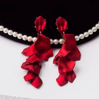 1 Pair Elegant Petal Alloy Plastic Women's Drop Earrings main image 3