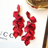1 Pair Elegant Petal Alloy Plastic Women's Drop Earrings sku image 3