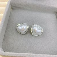 1 Pair Retro Heart Shape Flower Bow Knot Alloy Inlay Artificial Pearls Rhinestones Women's Earrings sku image 13