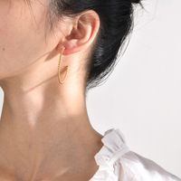 1 Pair Simple Style C Shape Twist Plating 304 Stainless Steel Gold Plated Ear Studs main image 3