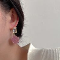 1 Pair Fashion Flower Rectangle Arylic Resin Women's Drop Earrings main image 5
