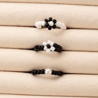 Simple Style Flower Beaded Women's Rings 3 Pieces main image 5