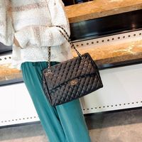 Rhombus Chain Korean One-shoulder Messenger Bag sku image 4