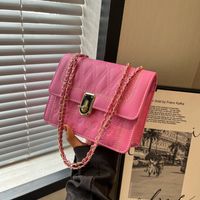 Women's Pu Leather Solid Color Lingge Streetwear Square Lock Clasp Shoulder Bag Crossbody Bag main image 5