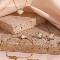 Vintage Style Simple Style Classic Style Heart Shape Stainless Steel Gem Inlay Artificial Gemstones 18k Gold Plated Women's Bracelets Earrings Necklace main image 4
