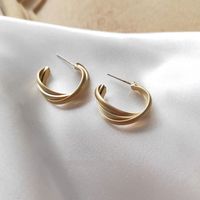 1 Pair Elegant Geometric Letter Copper Plating Inlay Artificial Pearls Zircon Earrings sku image 7