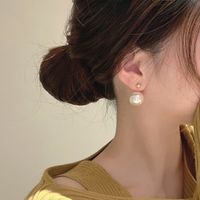 1 Pair Elegant Geometric Letter Copper Plating Inlay Artificial Pearls Zircon Earrings sku image 5