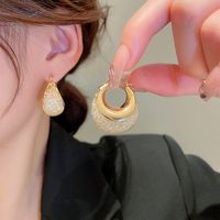 1 Pair Elegant Geometric Letter Copper Plating Inlay Artificial Pearls Zircon Earrings sku image 24