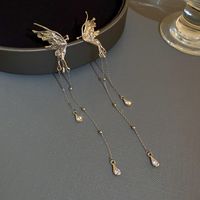 Dulce Mariposa Aleación Borla Enchapado Embutido Diamantes De Imitación Mujeres Pinzas Para Las Orejas sku image 4