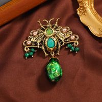 Retro Cupid Bee Butterfly Alloy Enamel Hollow Out Inlay Artificial Gemstones Pearl Unisex Brooches sku image 3