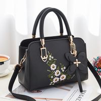 Women's Small All Seasons Pu Leather Classic Style Tote Bag main image 5