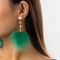 Simple Style Commute Solid Color Imitation Pearl Feather Inlay Artificial Pearls Women's Drop Earrings sku image 4