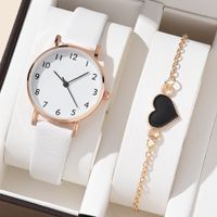 Casual Heart Shape Buckle Quartz Women's Watches main image 3