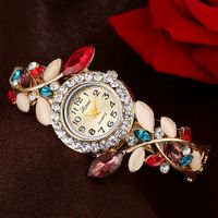 Elegante Hoja Hebilla Cuarzo Relojes De Mujer main image 3