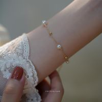 Elegant Simple Style Geometric Artificial Pearl Copper Bracelets In Bulk main image 1