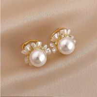 Elegant Streetwear Flower Imitation Pearl Alloy Inlay Artificial Rhinestones Women's Drop Earrings main image 3