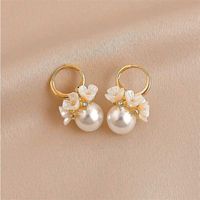 Elegant Streetwear Flower Imitation Pearl Alloy Inlay Artificial Rhinestones Women's Drop Earrings main image 2
