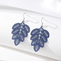 Simple Style Leaves Alloy Hollow Out Women's Drop Earrings sku image 1