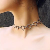 Wholesale Jewelry Exaggerated Simple Style Heart Shape Alloy Choker main image 1