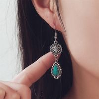 Vintage Style Moon Flower Alloy Metal Brass Inlay Turquoise Rhinestones Zircon Gold Plated Rhodium Plated Silver Plated Women's Drop Earrings main image 5