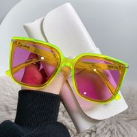 Eleganter Sport-farb Block Ac Quadratische Patchwork-vollbild-damen-sonnenbrille sku image 2