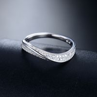 Elegante Einfache Stil Linien Sterling Silber Plating Inlay Zircon Rhodium Plattierte Ringe main image 1