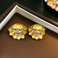 Retro Flower Alloy Plating Inlay Artificial Gemstones Women's Ear Studs sku image 5