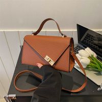 Women's Small Autumn Pu Leather Vintage Style Handbag sku image 4