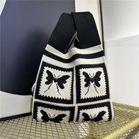 Women's Vintage Style Stripe Heart Shape Butterfly Knit Shopping Bags sku image 98