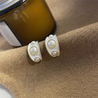 1 Pair Vintage Style C Shape Inlay Alloy Pearl Ear Studs main image 2