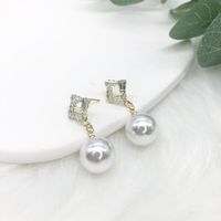 1 Pair Modern Style Solid Color Copper Plating Inlay Zircon Ear Studs main image 1